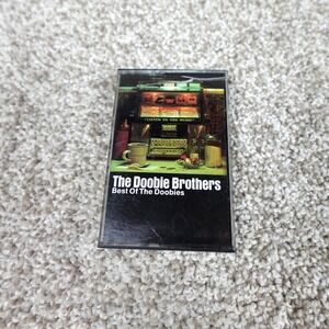 The Doobie Brothers Best Of The Doobies Cassette Tape M5 3112 Vintage Rock 1976